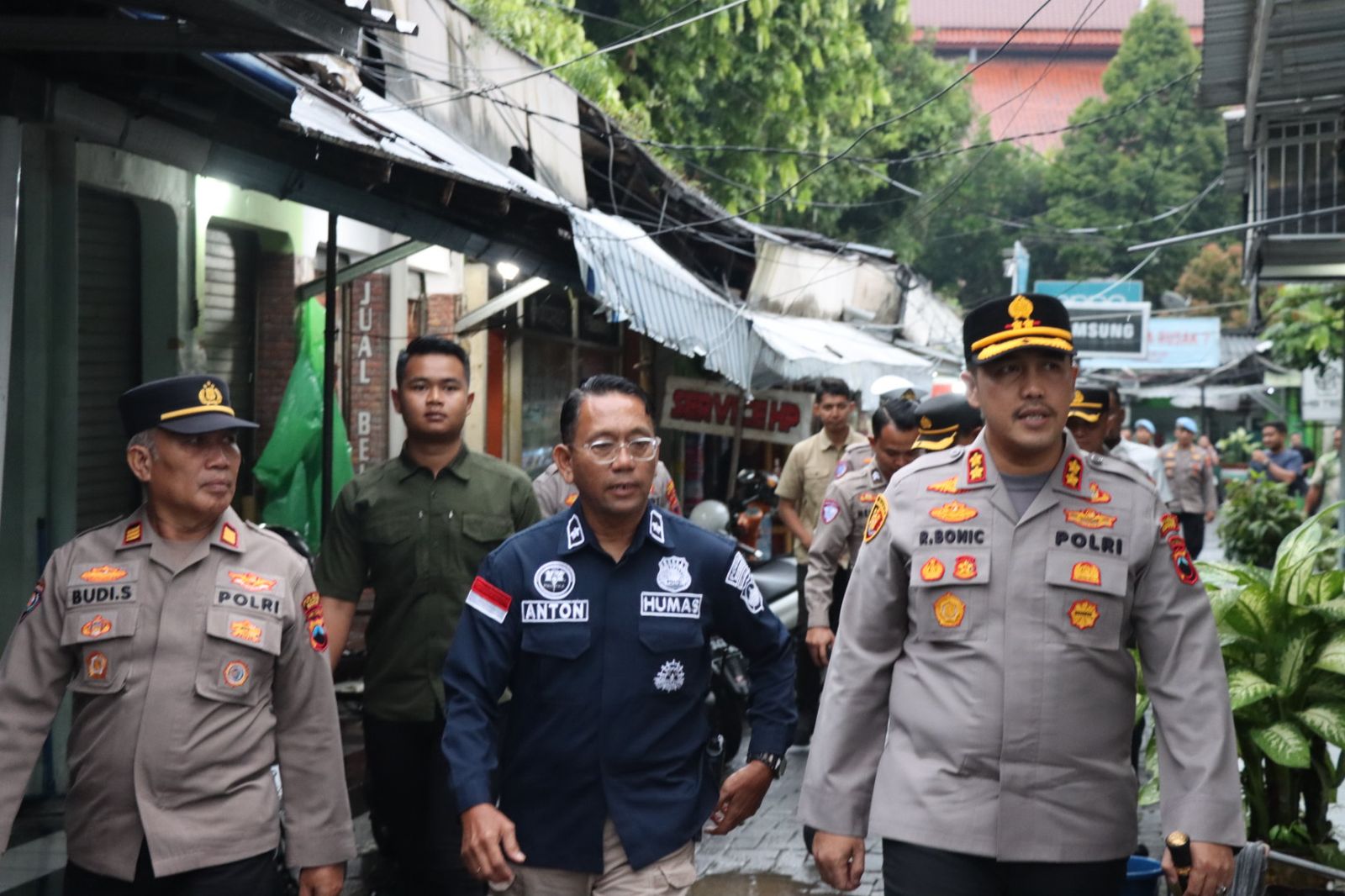 Kapolres Kudus Gelar Patroli dan Sambang di Pusat Kuliner Pujasera Alun-Alun Jelang Berbuka Puasa