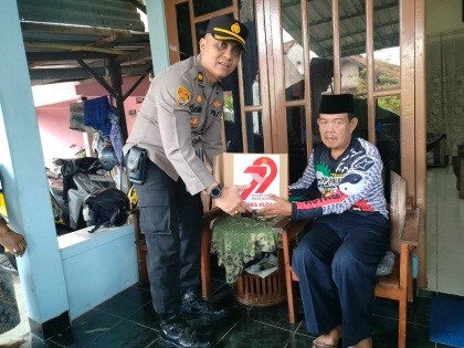 Bakti Sosial Polres Kudus: Menyapa Warga Lewat Aksi Nyata